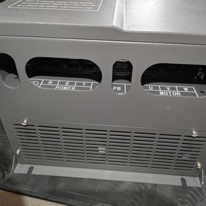 HL7000 55KW 75HP ไดรฟ์ VFD กำลังสูง 380V ตัวแปลงความถี่ควบคุมมอเตอร์ สำหรับอุปกรณ์อุตสาหกรรมและมอเตอร์ AC - Product Image 5