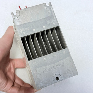ไดรฟ์ AC รุ่น FR-E520-0.75K E500 0.75KW 220V FR-E520-0.75K FR-E520-0.75K E500 0.75KW 220V FR-E520-0.75K - Product Image 3