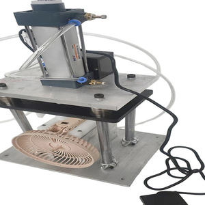 Dispositivo de sujeción y presión para carcasa de ventilador BSR R12 de acero al carbono, ensamblaje de sujeción manual para accesorios de torno - Product Image 1