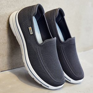 Chaussures de sport respirantes pour hommes personnalisées avec empeigne en cuir véritable et en cuir de vachette, fermeture à lacets - Product Image 3