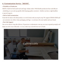 Canapé modulaire en velours crème et vert sauge, deux tons, sections arrondies à profil bas, assise extra profonde pour appartement
