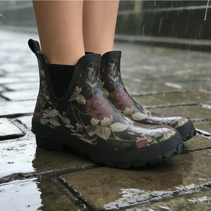 <span class=keywords><strong>Botas</strong></span> <span class=keywords><strong>de</strong></span> Lluvia Cortas <span class=keywords><strong>para</strong></span> <span class=keywords><strong>Mujer</strong></span> con Estampado Floral, Diseño Vintage <span class=keywords><strong>de</strong></span> Rosas, Impermeables, <span class=keywords><strong>de</strong></span> Goma, Tipo Chelsea, con Suela Antideslizante - Product Image 6
