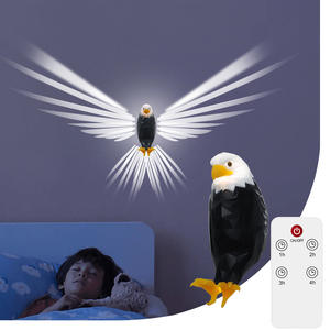 Lámpara de Pared con Forma de Águila para Halloween, Iluminación LED 3D con Proyección de Sombra de Pájaro, Lámpara Nocturna con Control Remoto para Escaleras y Pasillos - Product Image 2