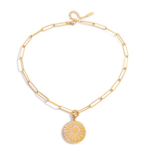 Collar con Colgante de Sol, Chapado en Oro de 18K, con Incrustaciones de Diamantes de Imitación, Diseño Geométrico, para Uso Diario, Regalo para Mujer - Product Image 5