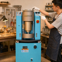 Système de moulage sous vide semi-automatique pour bijoux, contrôlé par PLC, haute précision, 5 kW, pour 100 kg d'or
