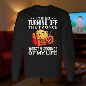 Camiseta de manga larga Homebody Couch Potato con diseño divertido de cita de televisión, ropa unisex - Product Image 3