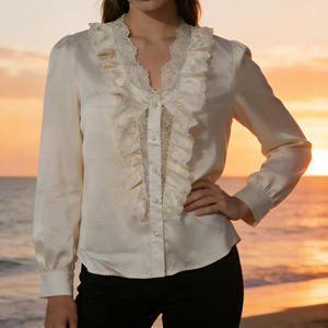 Oferta especial en blusa de encaje con volantes de inspiración vintage de Temu para mujer, manga larga, cuello en V, con botones de perlas, para uso diario. - Product Image 5