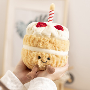 Peluche de la série Gâteau d'Anniversaire, Poupée Gâteau Arc-en-ciel, Gâteau Fraise Amusant, Cadeau d'Anniversaire pour Enfants et Filles - Product Image 1