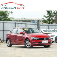 Auto Polo a Precio Económico y con Buena Acogida, Hatchback de 5 Puertas y 5 Asientos, Coche Pequeño a Gasolina con Volante a la Izquierda