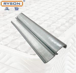 Agrafes de meubles professionnelles Clips de cages à poulet fil galvanisé 15GA 1/2 "C24 anneau de porc SC-6 clous - Product Image 4