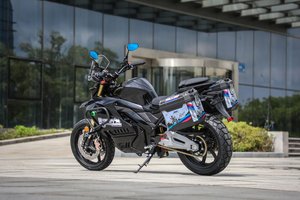 Prêt à être expédié, moto de course haut de gamme pour adultes, moteur central 72v 5000w, vitesse de 130 km/h - Product Image 4
