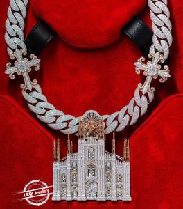 Colgante de Jesús con Diamantes en 3D - Collar con Cruz de Iglesia en Oro de 9K-18K con Diamantes VVS de Laboratorio (Certificado IGI y Probado con Diamantes) - Product Image 3