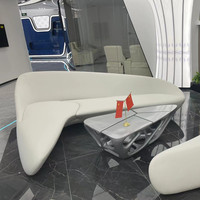 Beste Qualität Modernes Luxus-Glasfaser-Monds ofa-Das kreative künstlerische Hotel des italienischen Designers Einzigartiges gebogenes Sofa