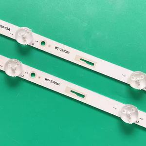 Tira de Retroiluminación LED MS-T320-3030-08A MC-32A06X Compatible con 32A/3210 6LED 3V 576mm - Product Image 3