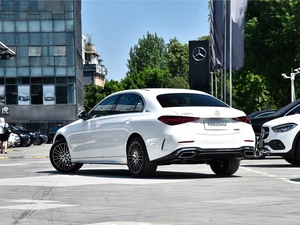 Berline de luxe <span class=keywords><strong>Mercedes</strong></span> <span class=keywords><strong>Classe</strong></span> C, conduite à gauche, turbo, espace arrière spacieux, coffre extensible, sièges en cuir - Product Image 5