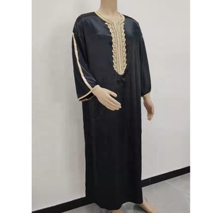 Vente flash <span class=keywords><strong>2021</strong></span> Nouvelle conception Vêtements pour hommes Style marocain Dubaï Musulman Africain Grande taille Vêtements islamiques <span class=keywords><strong>Chemise</strong></span> Robe Thobe pour hommes - Product Image 1