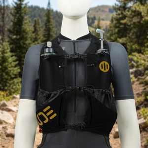 Chaleco Deportivo Dorado ULTRA 12L de Poliéster Unisex para Senderismo - Product Image 3