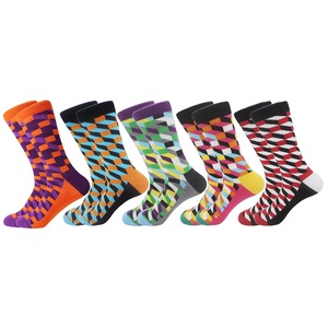 <span class=keywords><strong>Chaussettes</strong></span> mi-mollet tendance à motif lignes attrayantes en coton antidérapantes, prix bas, vente en gros, personnalisables, confortables pour femmes, printemps-automne - Product Image 2