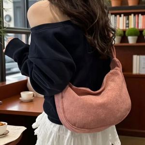 Sac bandoulière vintage en velours côtelé de couleur unie pour femme avec fermeture éclair étanche et motif lettre, idéal pour le quotidien et les voyages - Product Image 5