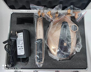 Appareil de raffermissement portable à plasma d'or pour le visage et le corps, élimination des cicatrices, taches et rides, usage domestique et spa, 6 embouts - Product Image 2