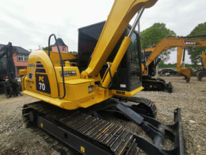 รถขุดโคมัตสึ PC70-8 มือสองคุณภาพสูงสำหรับงานก่อสร้าง  เป็นส่วนหนึ่งของเครื่องจักรก่อสร้างมือสอง - Product Image 6