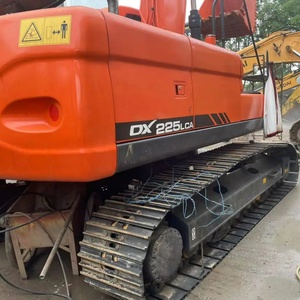 รถขุดดิน Doosan DX225LC-7 มือสอง ใช้งานน้อย พร้อมใบรับรอง CE/EPA รถขุดขนาดใหญ่ 22 ตัน ขาย - Product Image 2