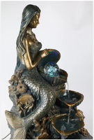 Fontaine Sirène Enchantée avec Boule de Cristal Lumineuse LED, Étanche, Écologique, Décoration Intérieure pour Jardin et Maison, Fontaine d'Eau