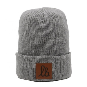 Bonnet de pêcheur unisexe en acrylique 100% de haute qualité, à motif écossais, avec logo de designer imprimé, pour l'hiver, la plage et le quotidien - Product Image 5