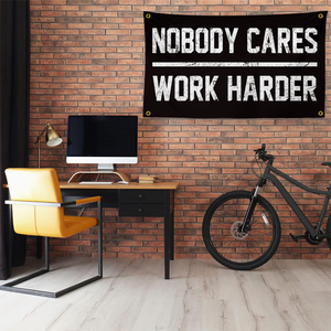 ธงสร้างแรงบันดาลใจ "<span class=keywords><strong>Nobody</strong></span> Cares Work Harder" ขนาด 3x5 ฟุต แบบสองด้าน ทำจากโพลีเอสเตอร์ พิมพ์ลายคมชัด พร้อมห่วงทองเหลือง สำหรับใช้ในโรงยิม - Product Image 3