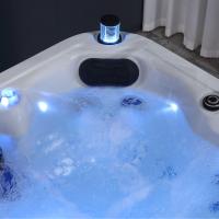 Jacuzzi Cuadrado para 4 Personas en Oferta, Piscina de Hidromasaje Familiar de Acrílico con Diseño Cuadrado para Uso en el Jardín