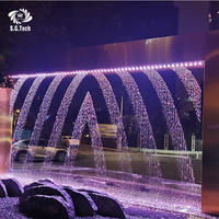 Rideau d'eau numérique |   Affichage de cascade programmable, graphiques de texte personnalisés, acier inoxydable, design moderne, usage commercial extérieur