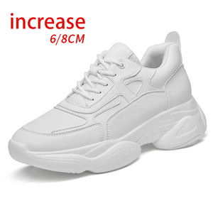 Chaussures pour hommes en cuir de vache blanc, nouvelle mode, respirantes en maille, à semelle épaisse, à talon haut, sport décontracté, rehaussantes - Product Image 1