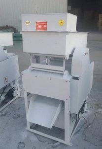 UNIO Machine <span class=keywords><strong>de</strong></span> criblage <span class=keywords><strong>de</strong></span> pierres et d'impuretés à moteur haute productivité pour blé, <span class=keywords><strong>riz</strong></span>, millet, sable, <span class=keywords><strong>gravier</strong></span>, usage en moulin à <span class=keywords><strong>riz</strong></span> - Product Image 3