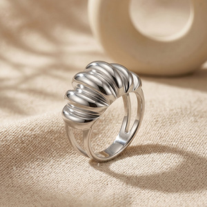 Anillo de Acero Inoxidable 304 Chapado en Oro de 18K, Resistente al Agua y al Deslustre, Anillo de Cúpula Acanalado Vintage para Mujer, Joyería al por Mayor - Product Image 6