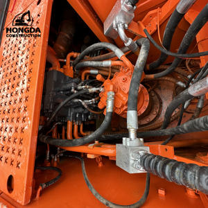 รถขุดตีนตะขาบ Dx225สำหรับ Doosan เครื่องจักรวิศวกรรมมือสอง - Product Image 5