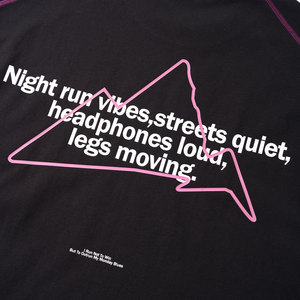 T-shirt Luminosa QUICKSHOW Streetwear 250GSM che si Illumina al Buio, Produttore di T-shirt Streetwear Personalizzate con <span class=keywords><strong>Stampa</strong></span> a Trasferimento Termico - Product Image 2