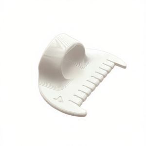 Herramienta de Cierre de Bordes de Plástico Blanco y Amarillo con Diseño Ergonómico, Espaciado de 3mm y 4mm, para Principiantes y Mayores en Costura a Máquina, para una Costura Suave - Product Image 1