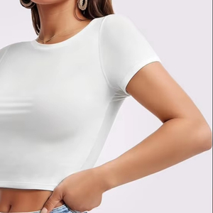 IStapromo Gifts Crop top d'été blanc pour femme à manches courtes en maille fine, en soie de lait - Product Image 2