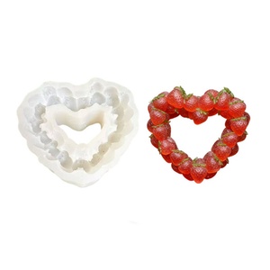 Molde de Silicona UNIMOUND Realista 3D con Forma de Frambuesa y Fresa para Pasteles, Apto para Horno y Lavavajillas, para Decoraciones de Mousse y Gomitas - Product Image 6