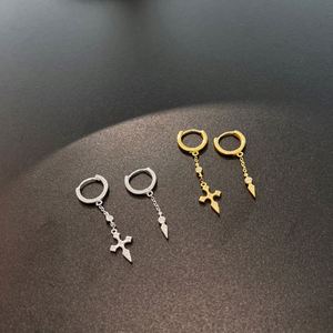 Pendientes de Aro con Colgante de Cruz Religiosa de Plata S925 con Diseño Personalizado Dylam, Asimétricos, con Circonita 5A - Product Image 2