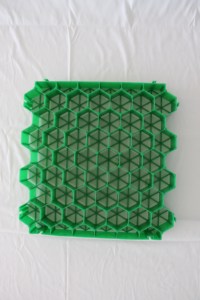 Grille en plastique légère pour <span class=keywords><strong>gazon</strong></span> avec drainage et solutions anti-éboulement, facile à installer pour l'intégration des pelouses naturelles dans les parcs et jardins - Product Image 4