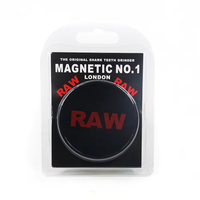 Broyeur à herbes magnétique portable mini 60 mm à vente chaude pour accessoires de fumage, broyeur à herbes en plastique pour fournisseur d'herbes