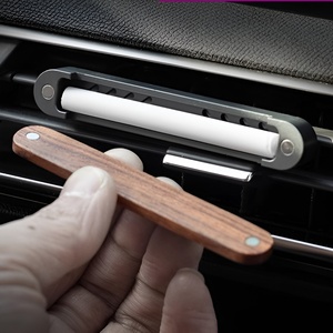 Diffuseur de parfum élégant en PE pour voiture, nouveau design à clipser sur grille d'aération, style tendance, fabrication chinoise - Product Image 3