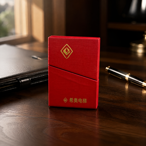 Cartes à jouer en papier de luxe OEM personnalisées - Coffret de 2 jeux de cartes de poker écologiques et durables avec boîte estampillée à chaud dorée, couleurs et tailles personnalisées - Product Image 4