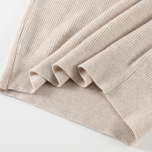 Low MOQ Custom <strong>Men's</strong> 100% Merino Wool Collared <strong>V</strong>-<strong>Neck</strong> Knit Pullover Sweater Winter Thick Reglan Sleeve Knit <strong>V</strong> <strong>Neck</strong> <strong>Jumpers</strong> - Product Image 5
