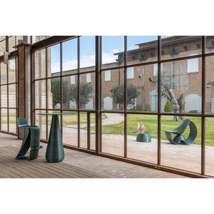 Fabriqué en Italie Table Haute Striée Vert Olive Enna Produit PLA Mobilier Durable Avec Dessus Mince Et Rond - Product Image 4