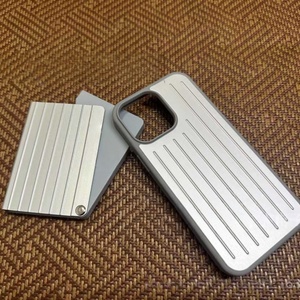 Portefeuille universel de luxe en alliage d'aluminium, porte-cartes métallique rayé pour bagages, avec clip et logo, vente en gros - Product Image 1