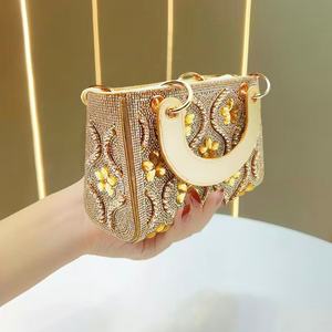 Sac de soirée pour femme en or avec strass, petit format, avec poignée, sac de banquet scintillant, pochette de luxe pour mariage, bal - Product Image 2