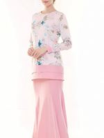 OEM Maßgeschneidertes Baju Kurung Muslimah Set Langärmliges Oberteil mit Blumenmuster Passender Meerjungfrauenrock Islamisches Hari Raya Outfit Großhandel