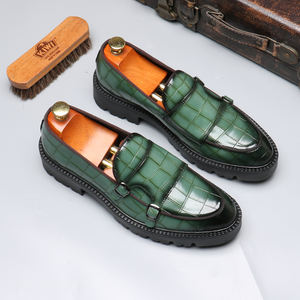 Chaussures Derby en cuir PU avec logo personnalisé, plateforme, bout large, chaussures Oxford en acier, chaussures habillées d'hiver - Product Image 1